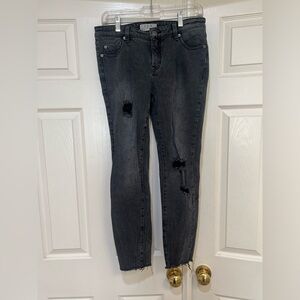 Free People Ripped Fray Raw Hem Distressed Black Skinny Jeans Denim Women’s‎ 27